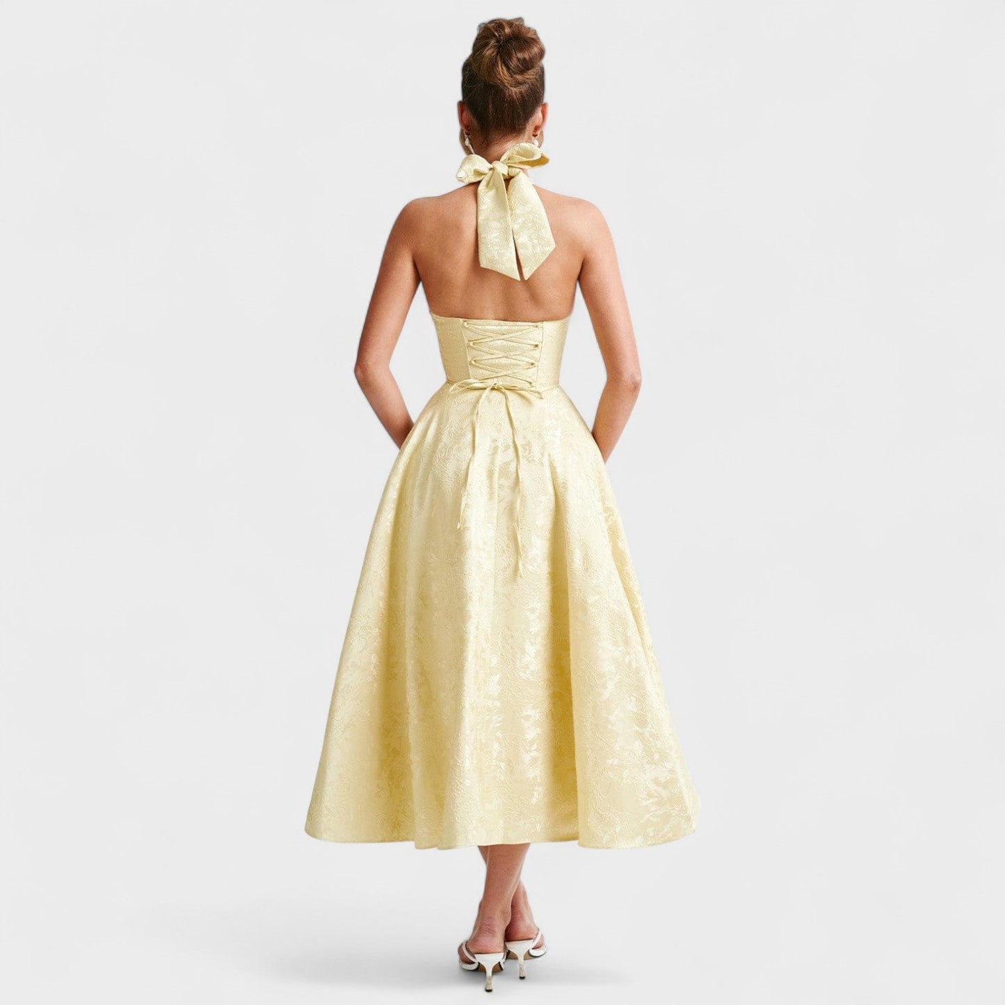 Halina - Vestido midi com espartilho e folhos