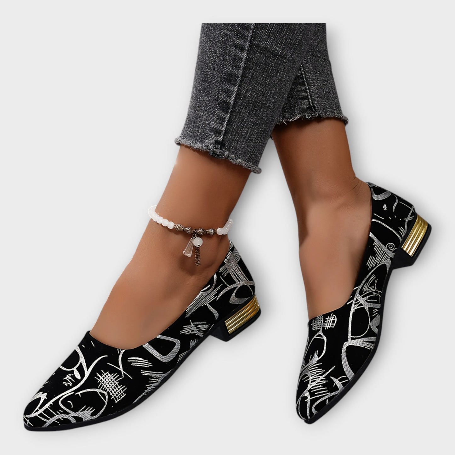 Bailarinas Elegantes com Detalhes Sofisticados